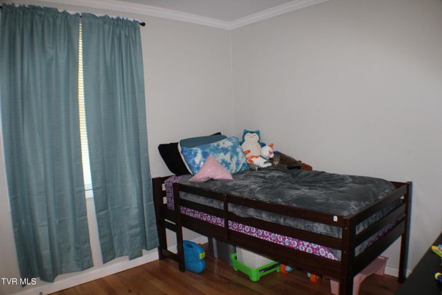 2032 Sherwood Road, Kingsport, TN 37664