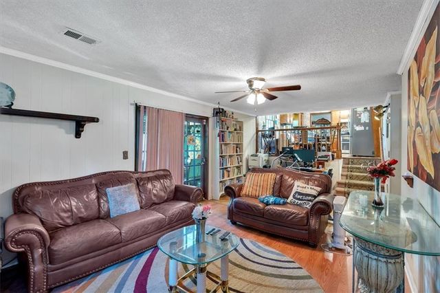 316 Shiloh Hills NW Drive, Kennesaw, GA 30144