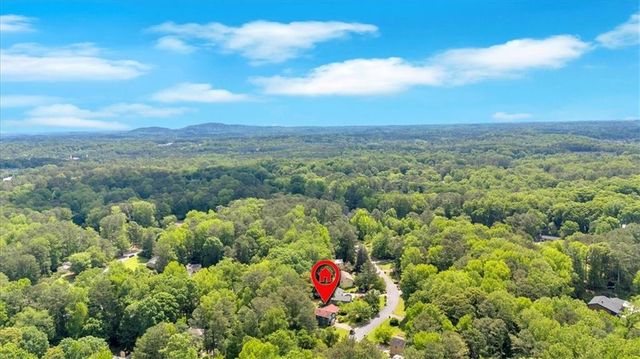 316 Shiloh Hills NW Drive, Kennesaw, GA 30144