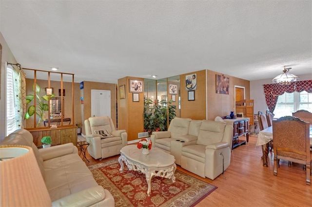 316 Shiloh Hills NW Drive, Kennesaw, GA 30144