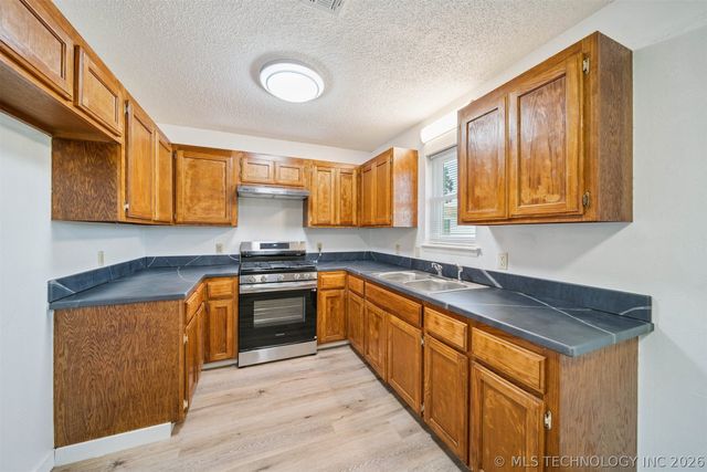 1254 N 4428 Road, Salina, OK 74365