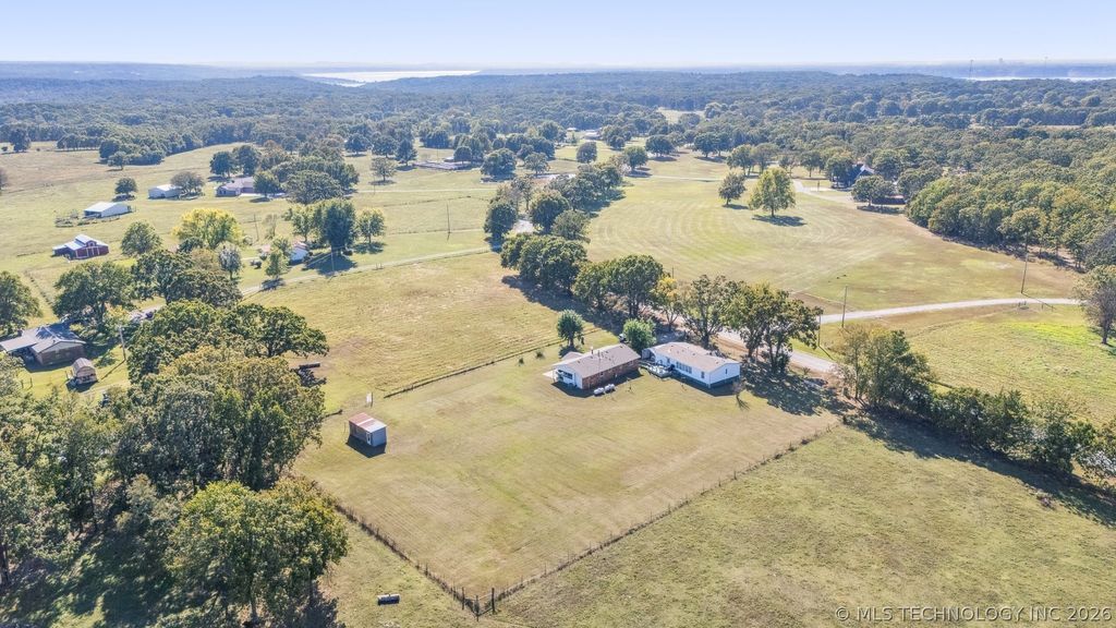 1254 N 4428 Road, Salina, OK 74365