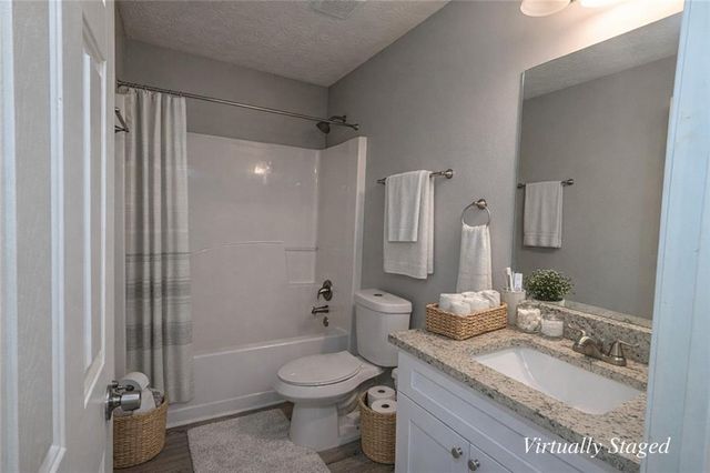 3255 Deer Valley Drive NW, Acworth, GA 30101