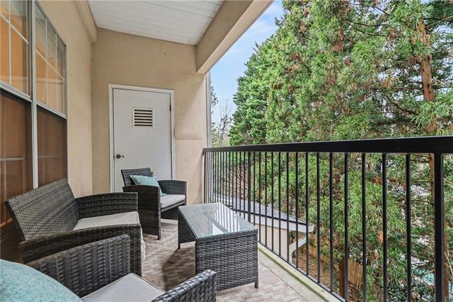 3636 Habersham Road NW 2204, Atlanta, GA 30305