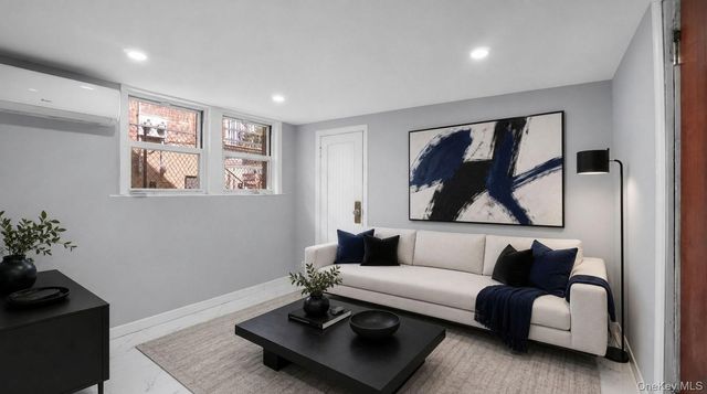 2729 Paulding Avenue, Bronx, NY 10469