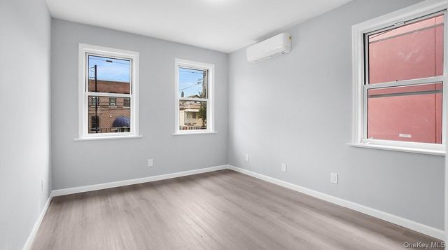 2729 Paulding Avenue, Bronx, NY 10469