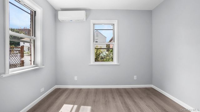 2729 Paulding Avenue, Bronx, NY 10469