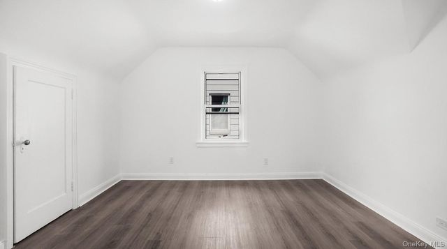 2729 Paulding Avenue, Bronx, NY 10469