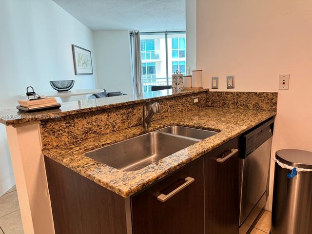 9066 SW 73rd Ct 1703, Miami, FL 33156