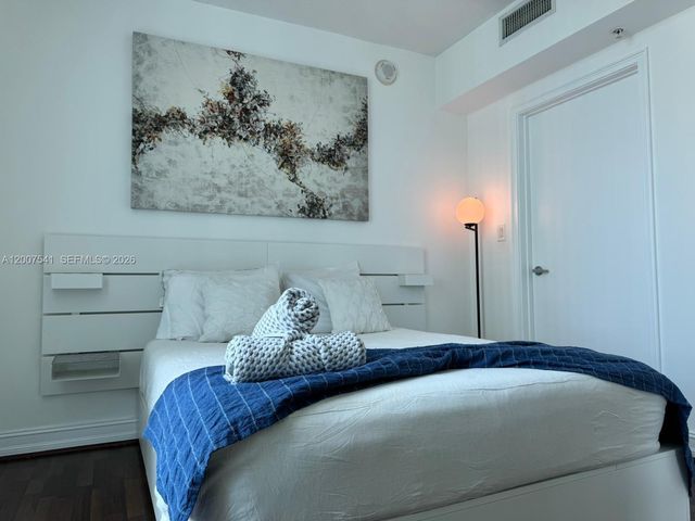 9066 SW 73rd Ct 1703, Miami, FL 33156