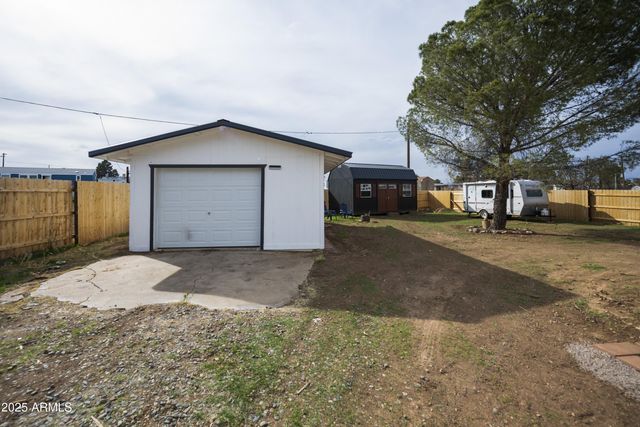 20550 E SUNSET Lane, Mayer, AZ 86333