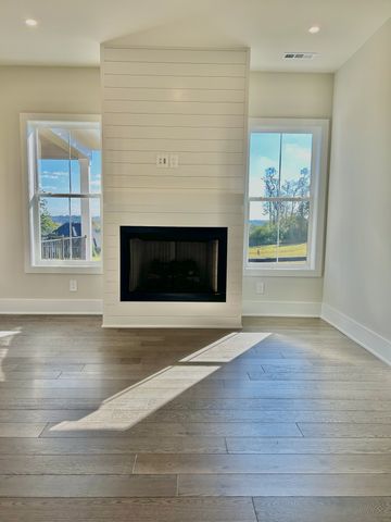 1956 Harmony Rd, Spring Hill, TN 37174