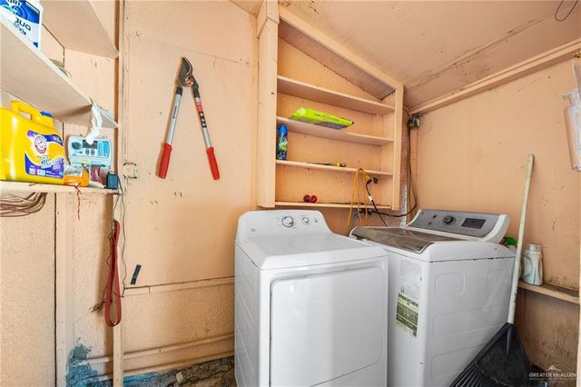 404 S Dogwood Street, Pharr, TX 78577