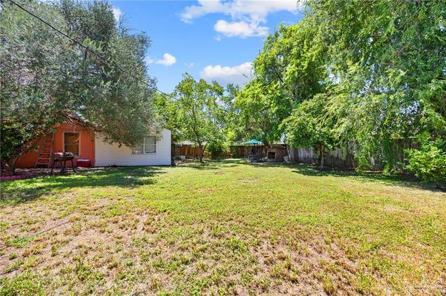 404 S Dogwood Street, Pharr, TX 78577