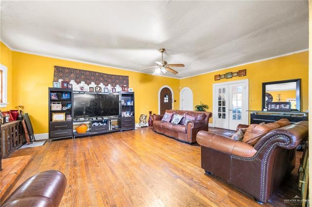 404 S Dogwood Street, Pharr, TX 78577