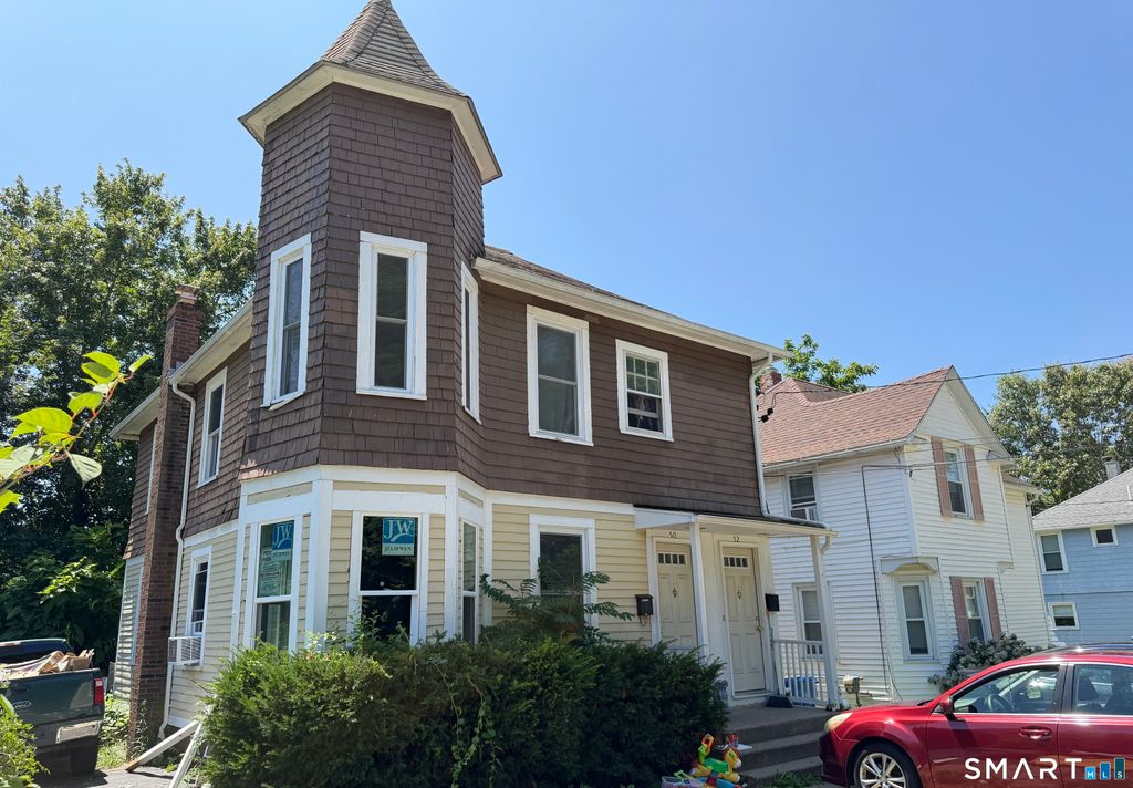 50-52 Dunham Street, Norwich, CT 06360