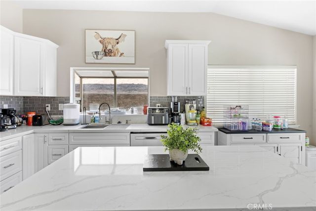 6835 N Escena Street, San Bernardino, CA 92407