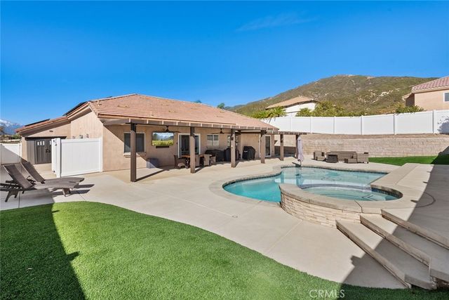 6835 N Escena Street, San Bernardino, CA 92407