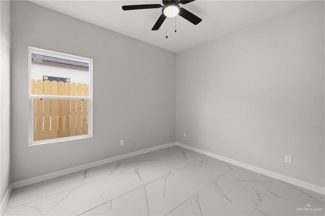 4213 Heron Avenue 27, Mcallen, TX 78504