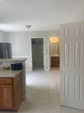 2220 S Rutherford Blvd, Murfreesboro, TN 37130