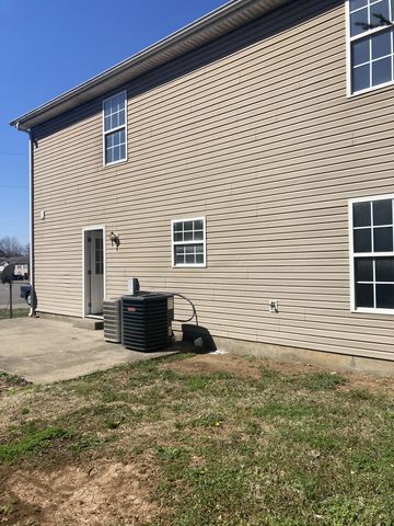 2220 S Rutherford Blvd, Murfreesboro, TN 37130