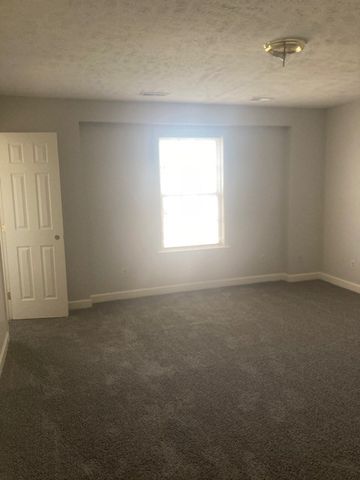 2220 S Rutherford Blvd, Murfreesboro, TN 37130