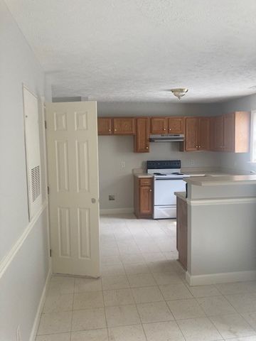 2220 S Rutherford Blvd, Murfreesboro, TN 37130