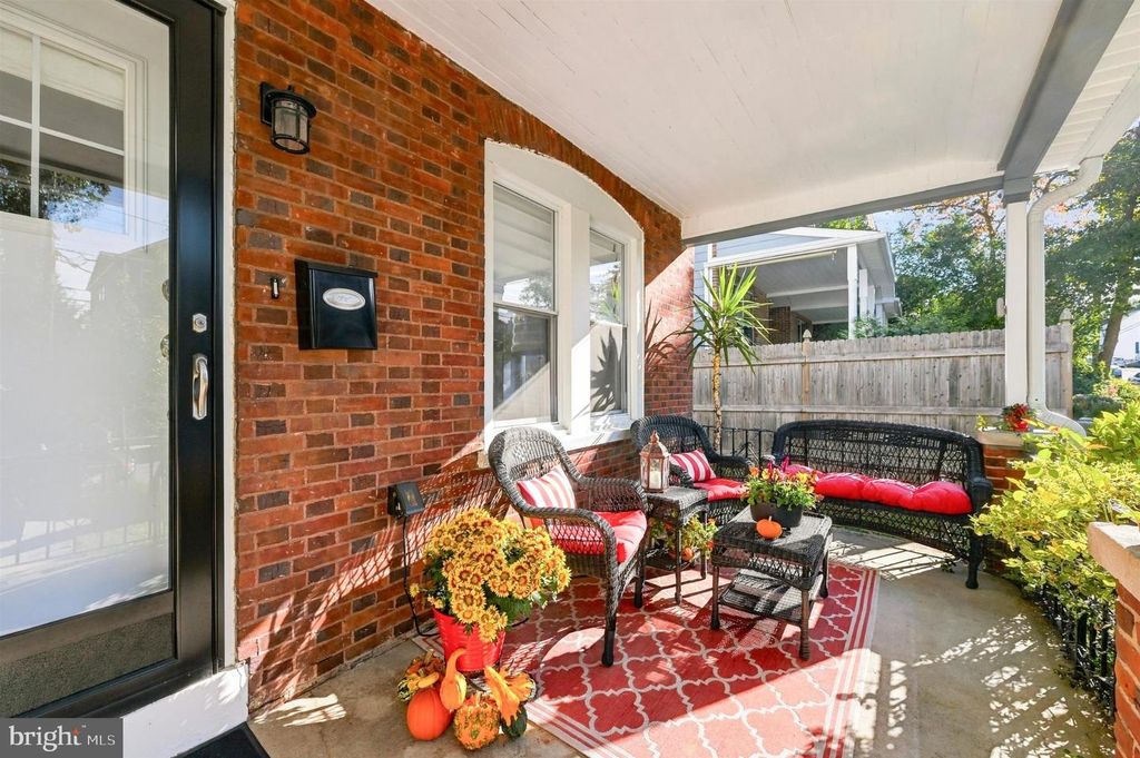 337 W FOURTH ST, MEDIA, PA 19063 — photo 2