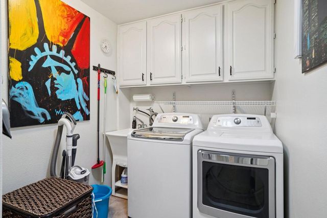 39985 Sweetwater Drive, Palm Desert, CA 92211