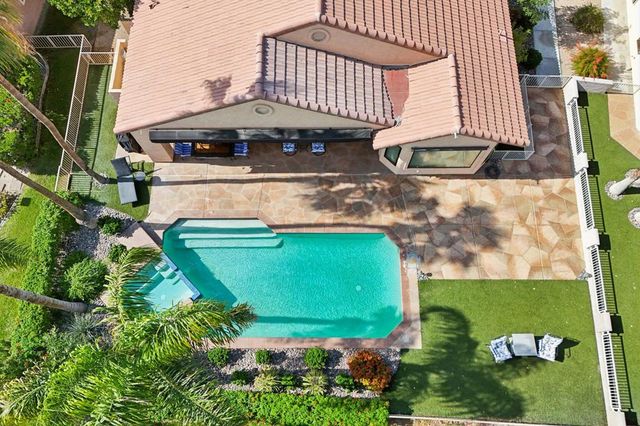 39985 Sweetwater Drive, Palm Desert, CA 92211