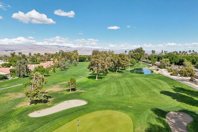 39985 Sweetwater Drive, Palm Desert, CA 92211