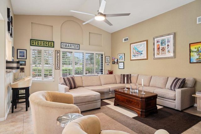 39985 Sweetwater Drive, Palm Desert, CA 92211