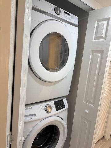 2511 HAMMOCK COURT 2511, Clearwater, FL 33761