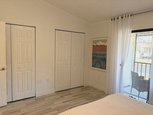 2511 HAMMOCK COURT 2511, Clearwater, FL 33761