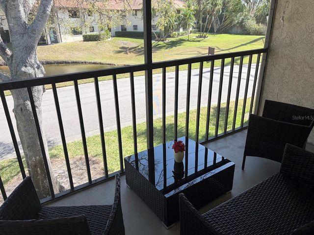 2511 HAMMOCK COURT 2511, Clearwater, FL 33761