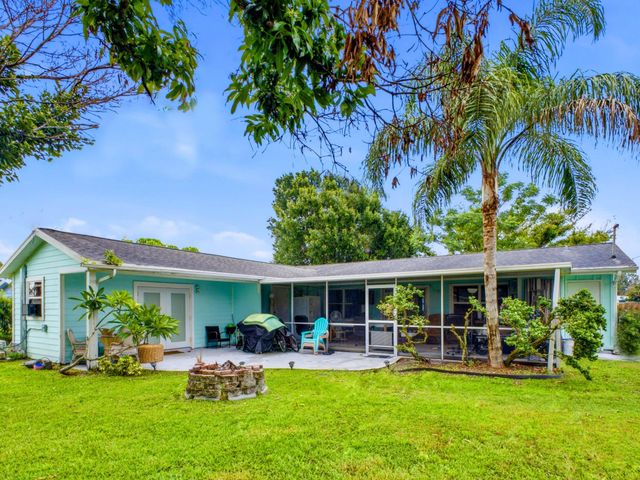 1010 SE Euclid Lane, Port St. Lucie, Port St Lucie, FL 34983