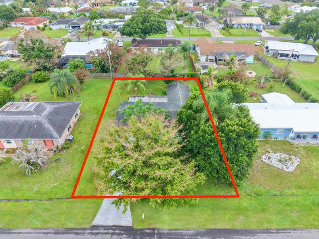1010 SE Euclid Lane, Port St. Lucie, Port St Lucie, FL 34983