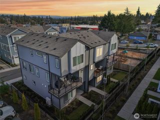 22924 80th Place W #B, Edmonds, WA 98026