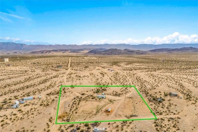 67550 Del Oro Road, 29 Palms, CA 92277