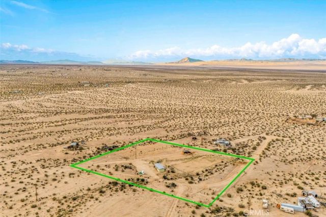 67550 Del Oro Road, 29 Palms, CA 92277