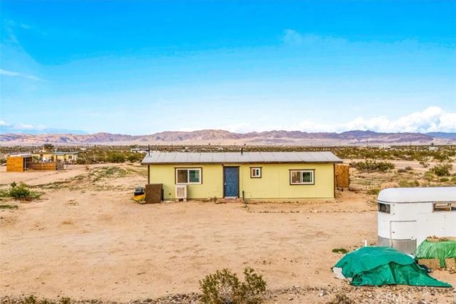 67550 Del Oro Road, 29 Palms, CA 92277