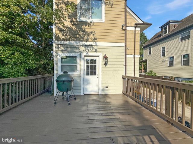 3216 18TH ST NE, Washington, DC 20018