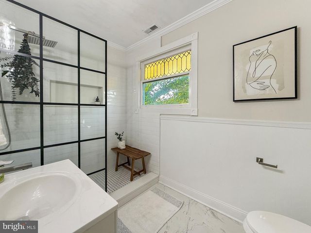 3216 18TH ST NE, Washington, DC 20018