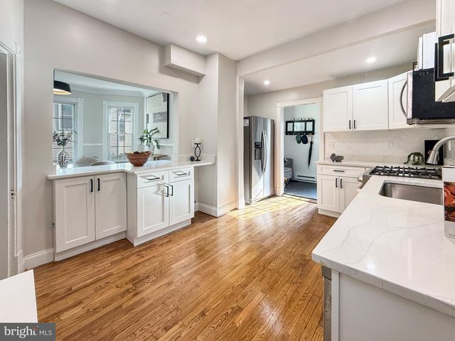 3216 18TH ST NE, Washington, DC 20018