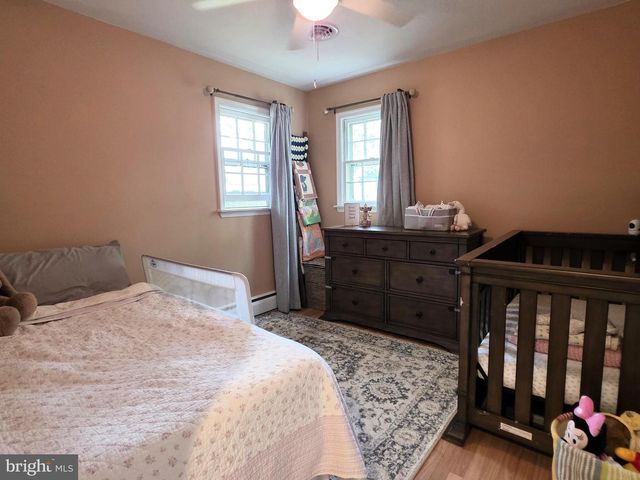 4 CAROLEE DR, Dover, DE 19901