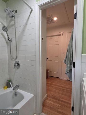 4 CAROLEE DR, Dover, DE 19901