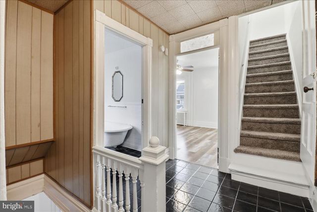 819 E MARION ST, Lancaster, PA 17602