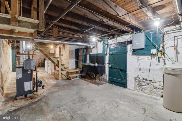 819 E MARION ST, Lancaster, PA 17602