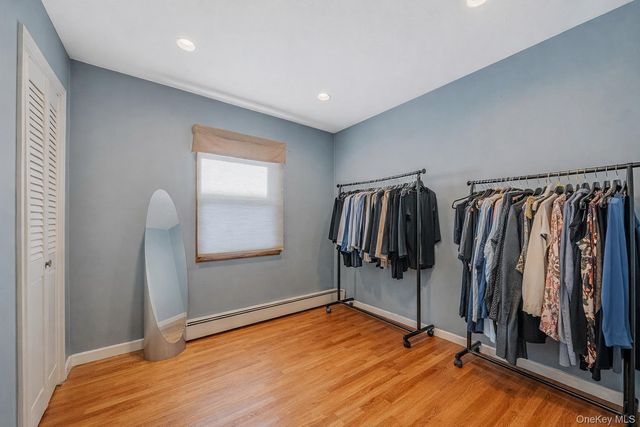 425 Jackson Street, Oceanside, NY 11572