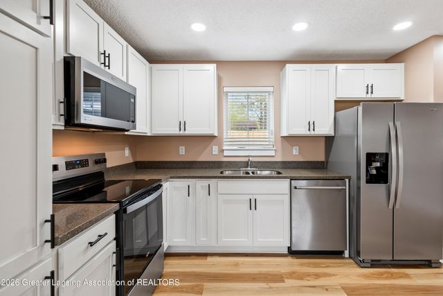 513 S Pennsylvania Avenue, Lansing, MI 48912
